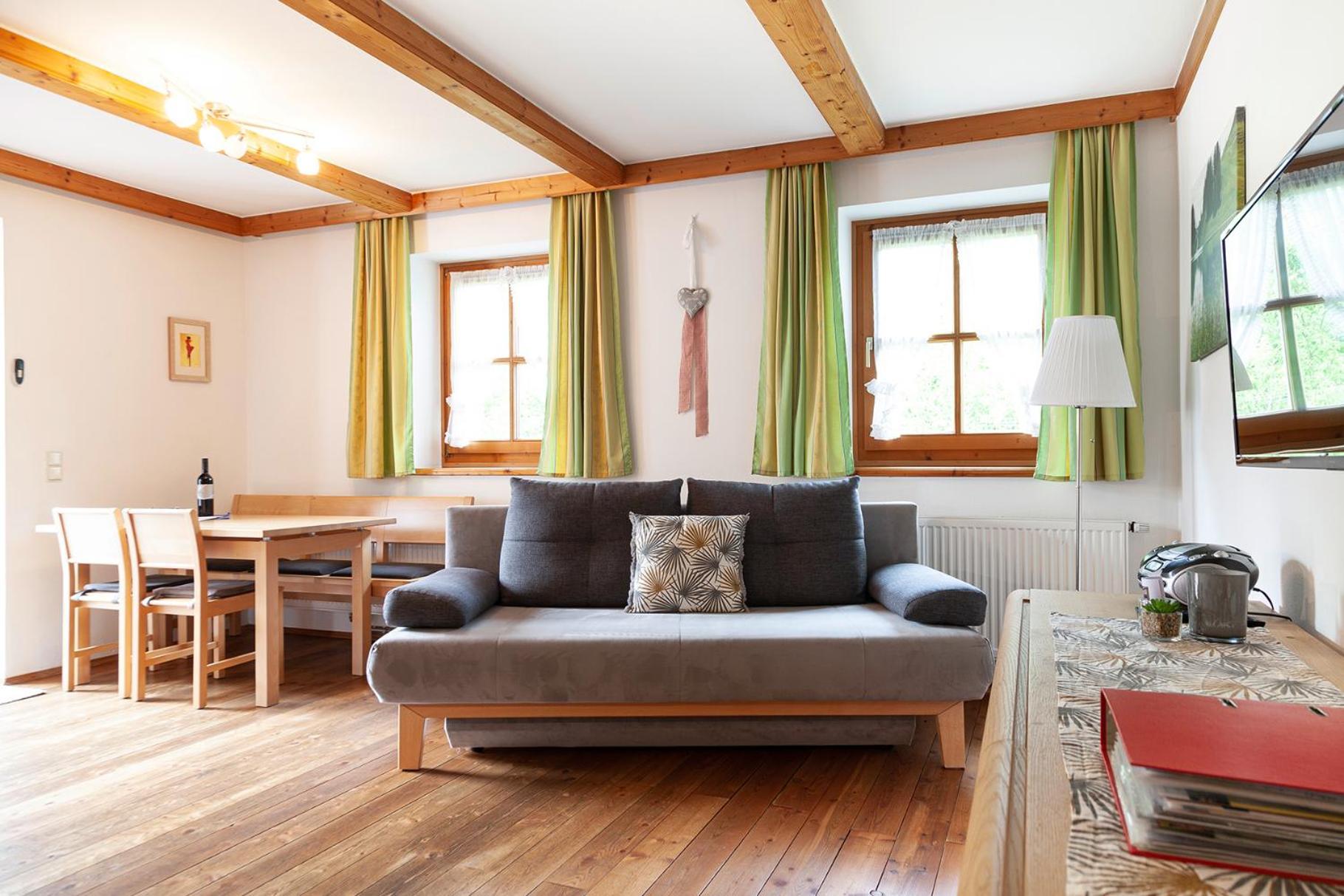 Kachelofenwohnung Pölzleitner Apartment *
